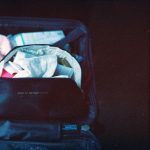 До чого сниться збирати речі: в дорогу, для переїзду або свої особисті речі