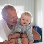 Привітання з народженням онука у картинках українською мовою